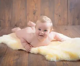 Huahoo Slsk-s-23 Premium Baby Sheepskin Rug Babycare 2ft6 Inch X 3ft4 Rectangular Beige