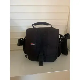 Nikon 3326382 Camera And Quick Charger In A Lowerpro Black Bag
