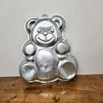Wilton Huggable Teddy Bear Cake Pan 2105-4943 Birthday Baby Shower. Fixed Price $22.80.