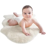 Woolino Sheepskin Luxuriously Soft Fluffy Rug For 2' 3' (oval), Ivory. Fixed Price $112.57.